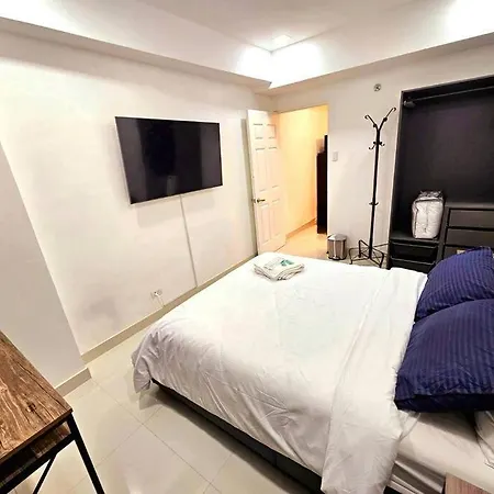 Bgc Beautiful Large 1 Bedroom Condo Sleeps 3 Adults Manila Exterior photo